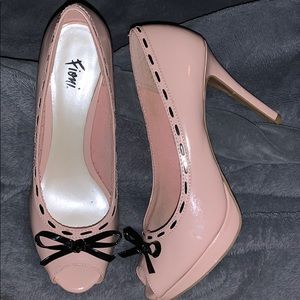 Fioni blush pink heels
